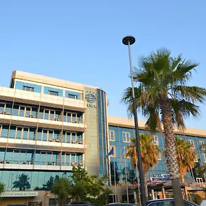 **** Hotell International Albanien